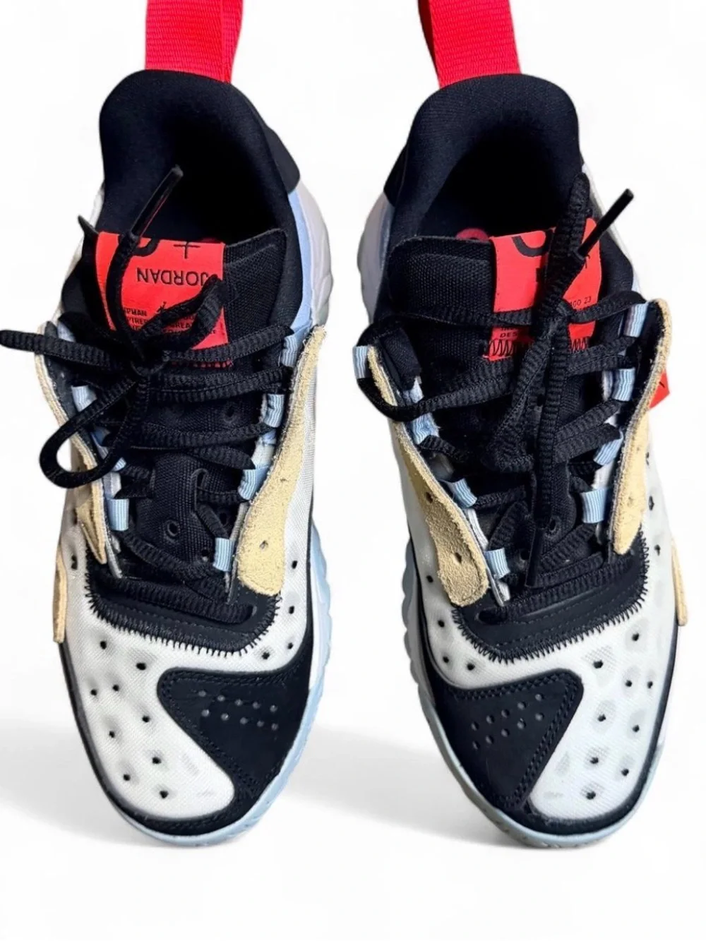 Jordan Kids Sneakers - White Black Red Tan